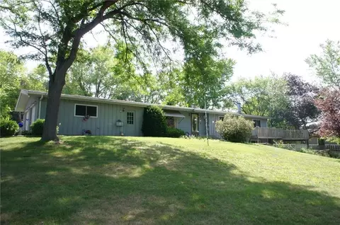 384 Jefferson St, Mondovi, WI 54755
