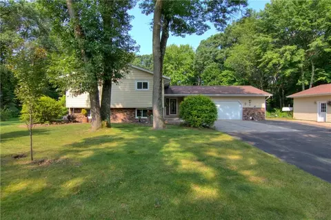 700 S 57th Ave, Eau Claire, WI 54703