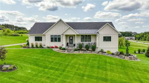 s8436 Dogwood Rd, Eau Claire, WI 54701