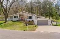 n2014 Valley Road, La Crosse, WI 54601