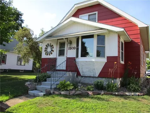 1509 9th Ave, Bloomer, WI 54724 photo 2
