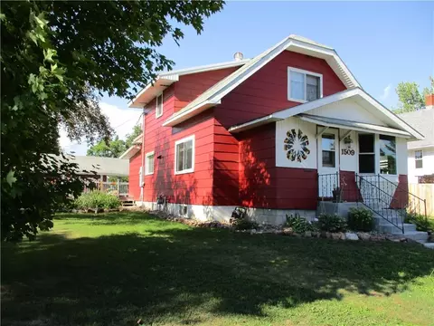 1509 9th Ave, Bloomer, WI 54724