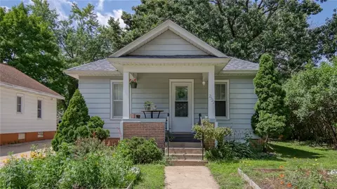 2522 5th St, Eau Claire, WI 54703