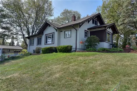 1004 Carson St, Rice Lake, WI 54868