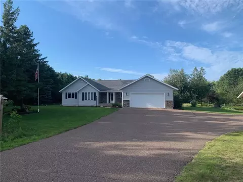 6900 9 Mile Creek Rd, Eau Claire, WI 54701