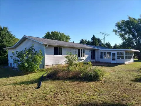 2475 E Spruce Rd, Eleva, WI 54738 photo 2