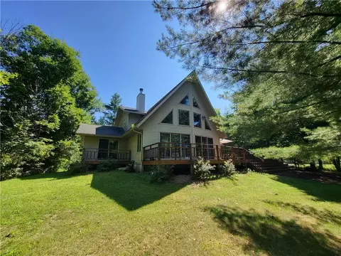 513 N Arbutus Dr, Neillsville, WI 54456
