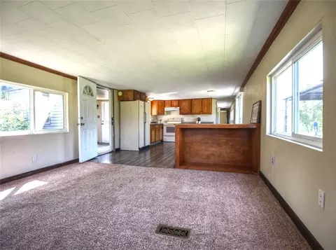 e28055 River Road, Stanley, WI 54768 photo 9