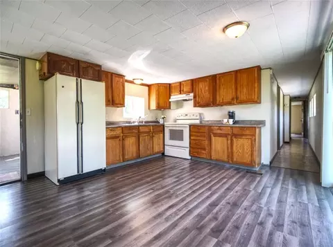 e28055 River Road, Stanley, WI 54768 photo 4