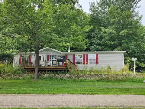 n3301 East Bluff Road, Humbird, WI 54746