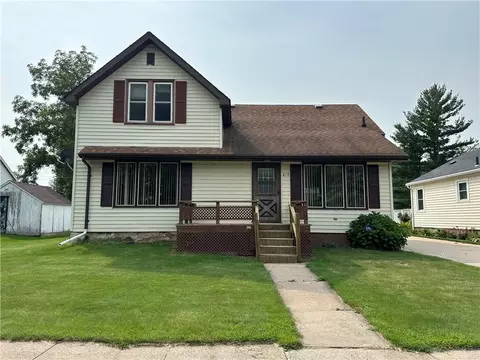 217 S Division St, Loyal, WI 54446