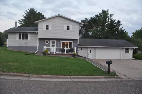 914 Main Ct S, Bloomer, WI 54724