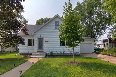 2846 6th St, Eau Claire, WI 54703