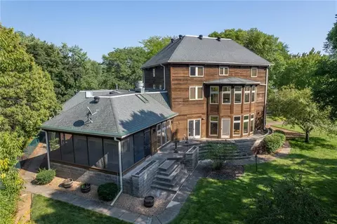 524 Lincoln Ave, Eau Claire, WI 54701