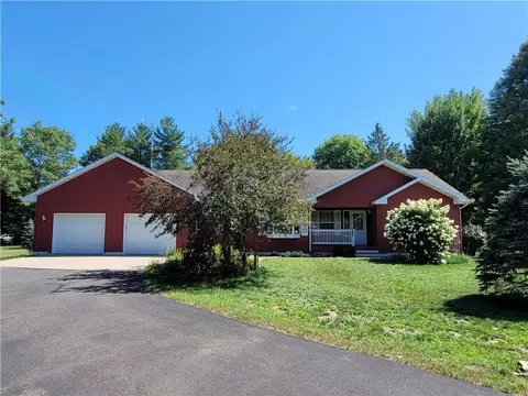722 15th St, Chetek, WI 54728