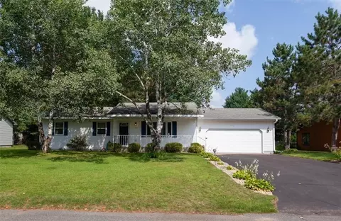 1113 Jennifer Ln, Menomonie, WI 54751