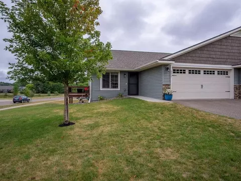 6217 Aspen Meadow Ct, Eau Claire, WI 54703