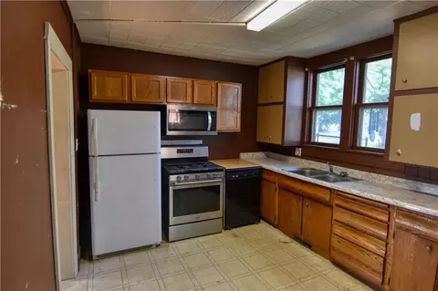 313 7th Ave, Shell Lake, WI 54871 photo 3