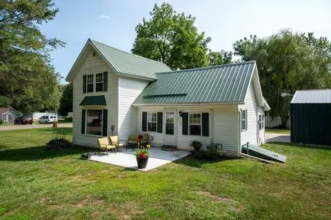 n6193 South Oak Street, Arkansaw, WI 54721