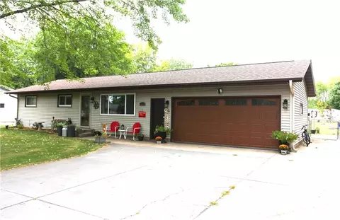 13948 44th Ave, Chippewa Falls, WI 54729