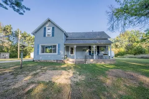 2017 Schultz Rd, Fall Creek, WI 54742 photo 4