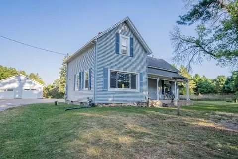 2017 Schultz Rd, Fall Creek, WI 54742