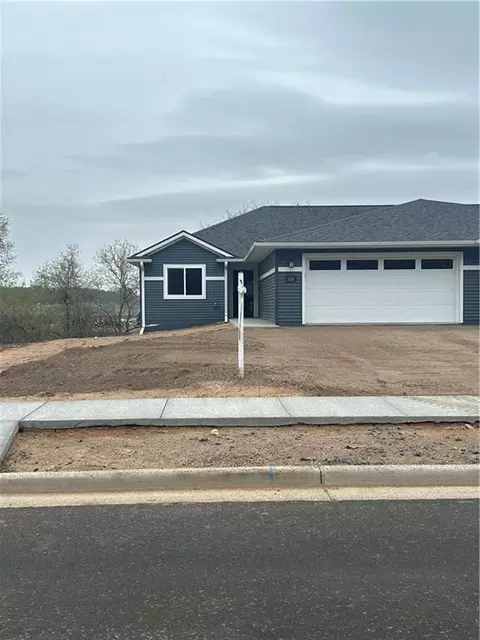1218 Juniper Pl #LOT 24, Eau Claire, WI 54703