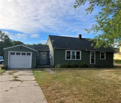 141 W Main St, Hixton, WI 54635