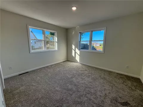 925 Clayton St, Cameron, WI 54822 photo 8