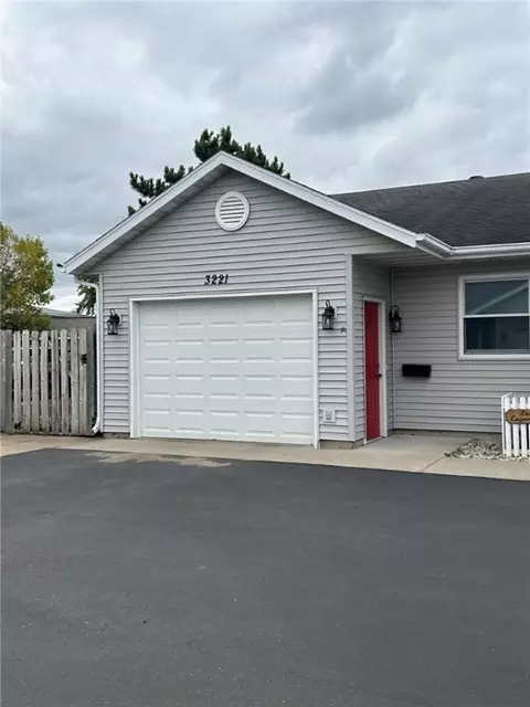 3221 Craig Rd, Eau Claire, WI 54701
