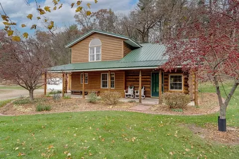 10015 County Road C Rd, Elk Mound, WI 54739