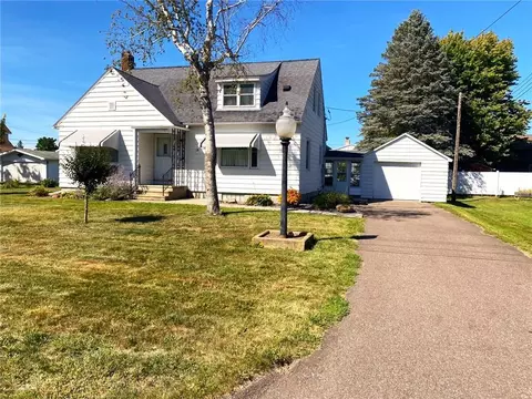 119 Colfax St, Augusta, WI 54722