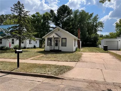 611 Marshall St, Eau Claire, WI 54703