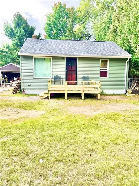 3415 Hallie Ln, Eau Claire, WI 54703