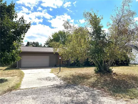 1216 Buena Vista Dr, Black River Falls, WI 54615