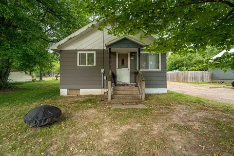 204 Osborne St, Cornell, WI 54732