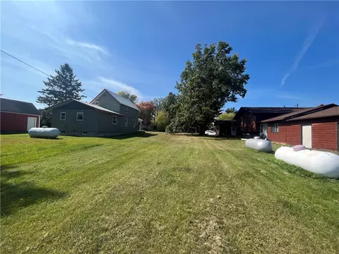 207 S Main St, Birchwood, WI 54817