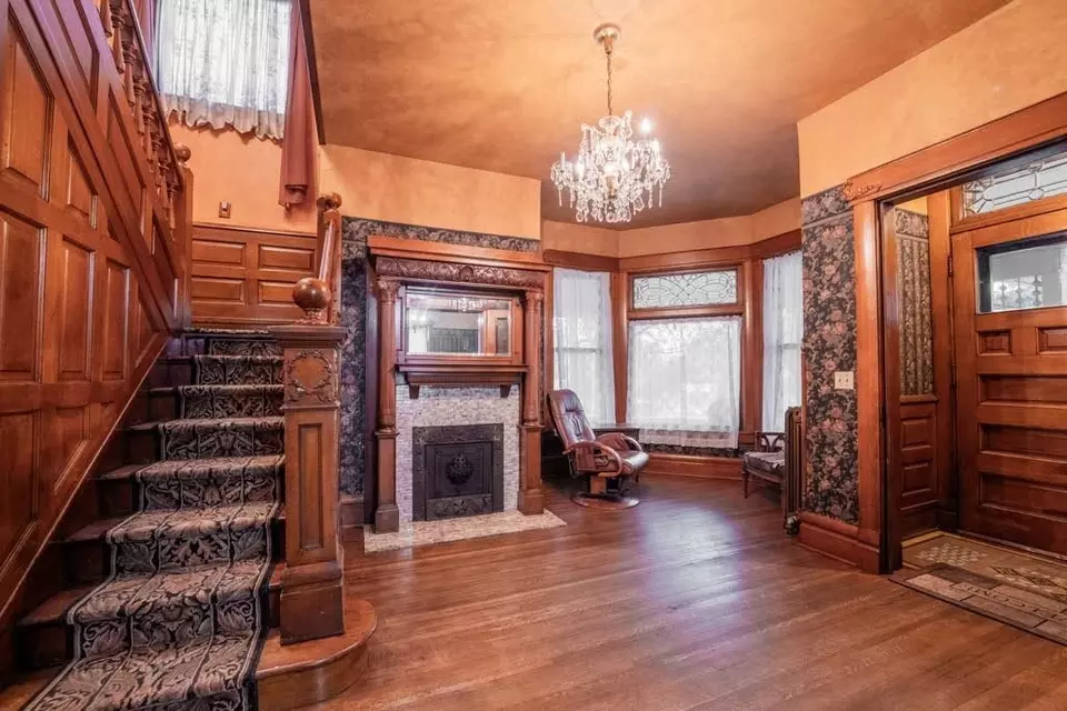  527 N Barstow St, Eau Claire, WI 54703 photo 22