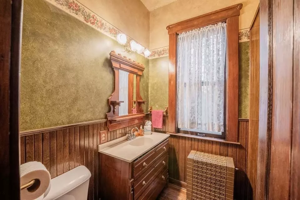  527 N Barstow St, Eau Claire, WI 54703 photo 26
