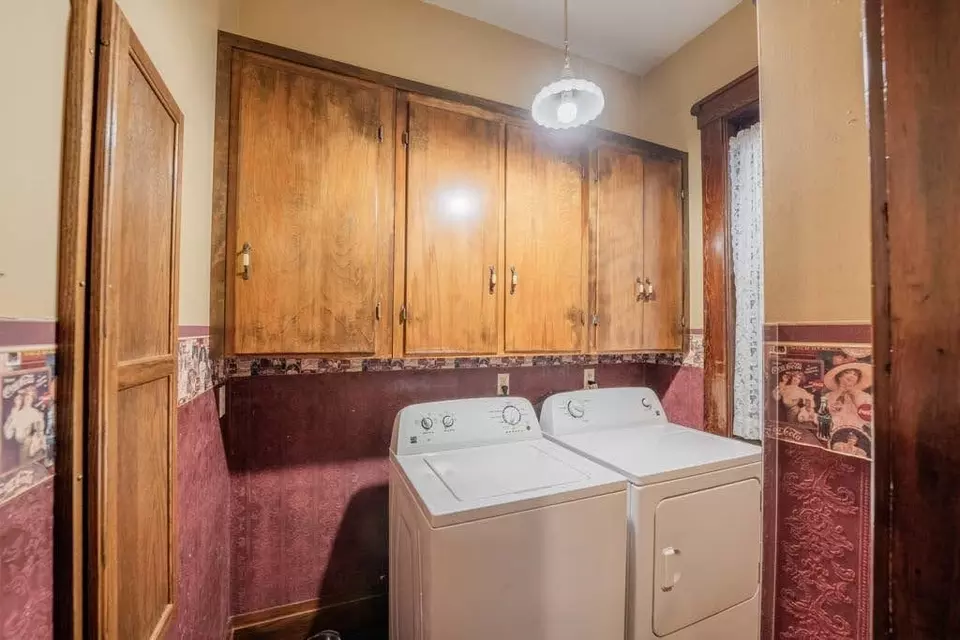  527 N Barstow St, Eau Claire, WI 54703 photo 25