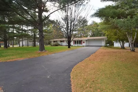 509 N Park St, Grantsburg, WI 54840