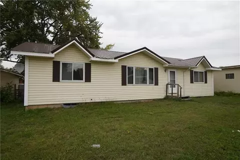 140 E Main St, New Auburn, WI 54757