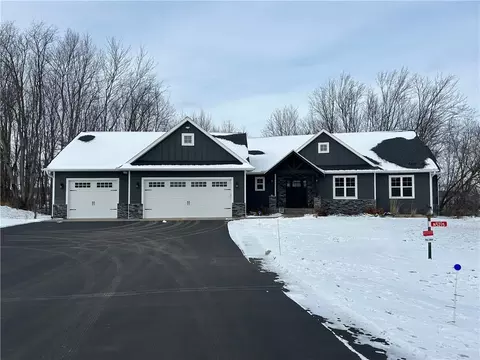 5215 N 557th St, Menomonie, WI 54751