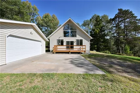 55400 Red Oak Dr, Solon Springs, WI 54873