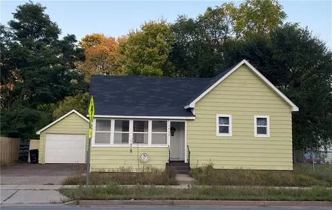 1917 3rd St, Eau Claire, WI 54703