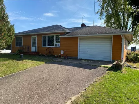 10685 S Hwy M, Augusta, WI 54722