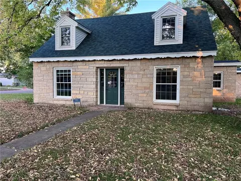 2509 Keith St, Eau Claire, WI 54701