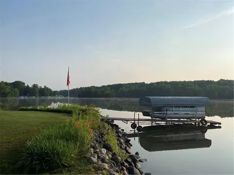 12992 N Bay Ln #2, Hayward, WI 54843