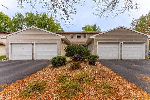 311 Harvest Ln #4, Altoona, WI 54720