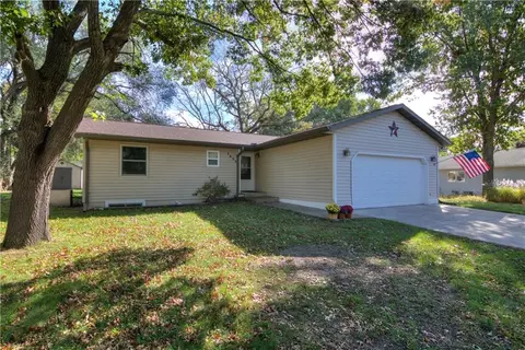 3439 Martenson St, Eau Claire, WI 54701